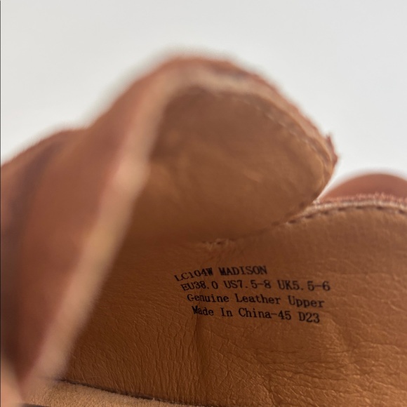 Aetrex Madison clogs. NWOT size 7.5-8 - Picture 16 of 16